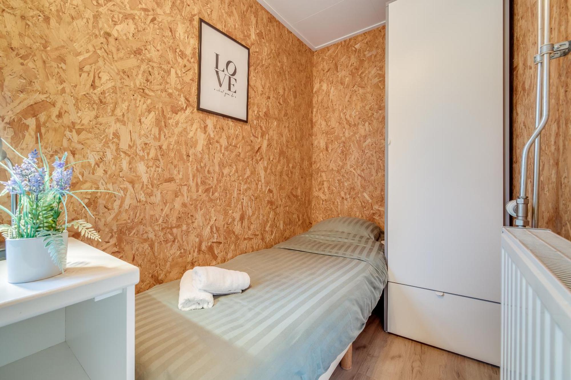 Chalet 'T Veluws Stulpje "Geniet, Ontspan En Droom Even Lekker Weg!" Пюттен Экстерьер фото